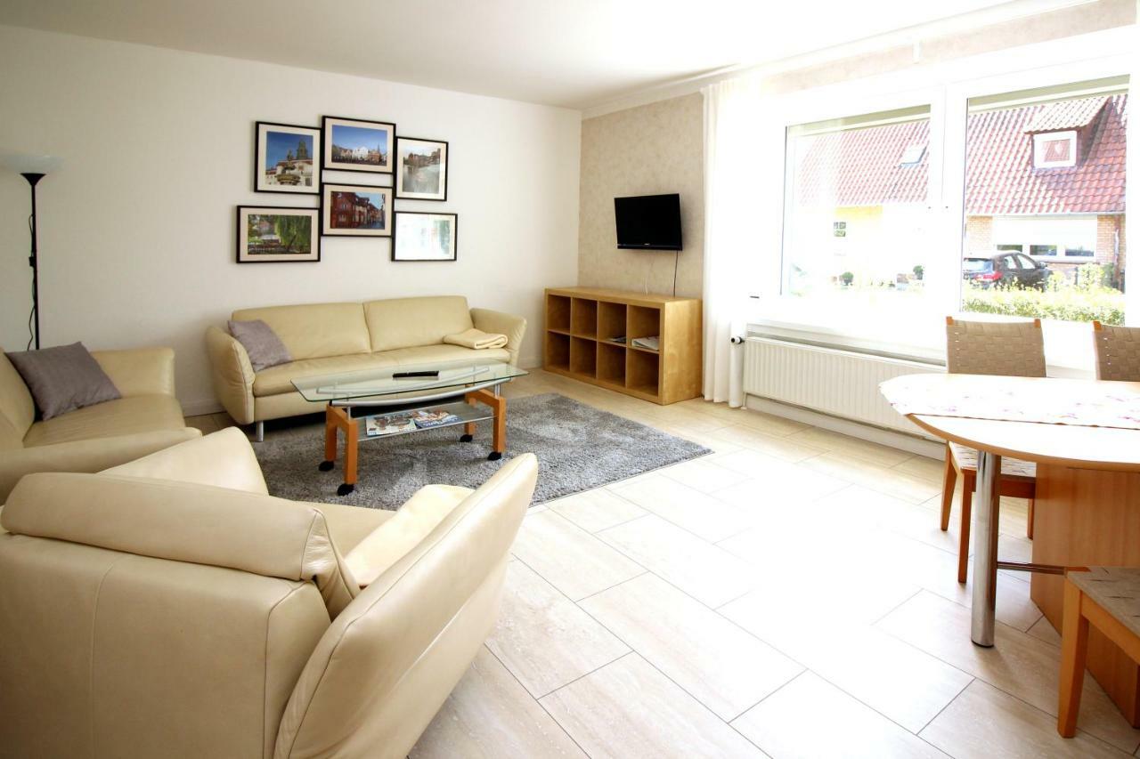 Am Apfelgarten-2 Apartments Mit Pkw-Parkplatz, Floerekeweg Luneburg Luaran gambar